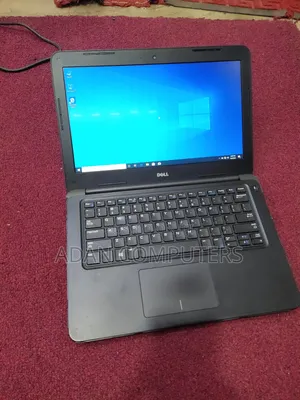 Laptop Dell Latitude 3380 8GB Intel Core I3 HDD 500GB