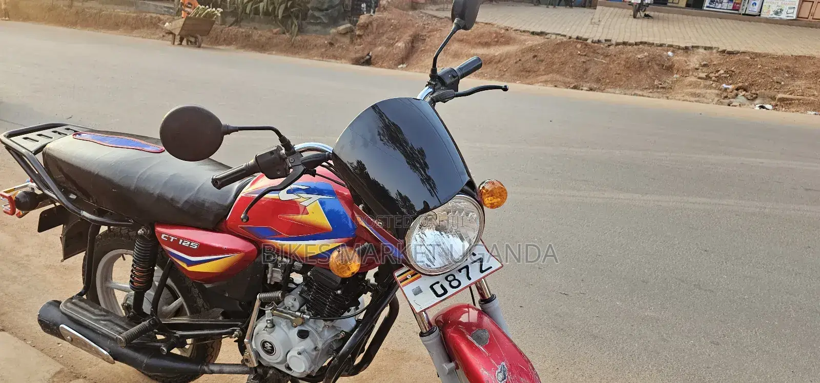 Bajaj Boxer 125 2023 Red