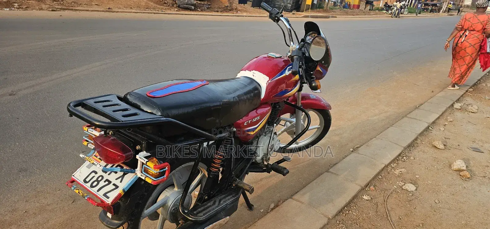 Bajaj Boxer 125 2023 Red