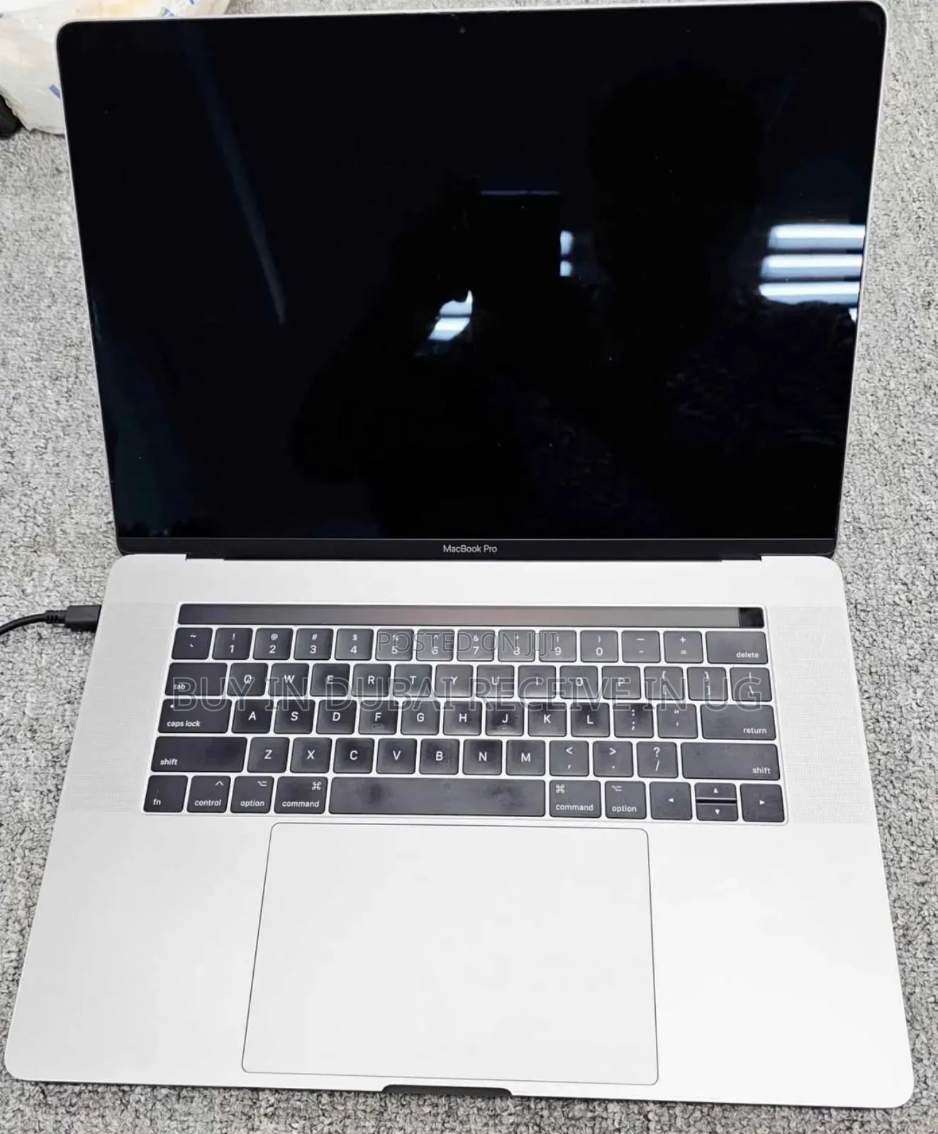 Laptop Apple MacBook Pro 2017 16GB Intel Core i7 HDD+SSD 500GB