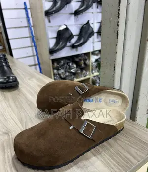New Classic Brown Suede Birkenstock Boston Sandals