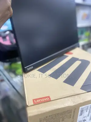 Lenovo Thinkvision 22inches Ips Monitors
