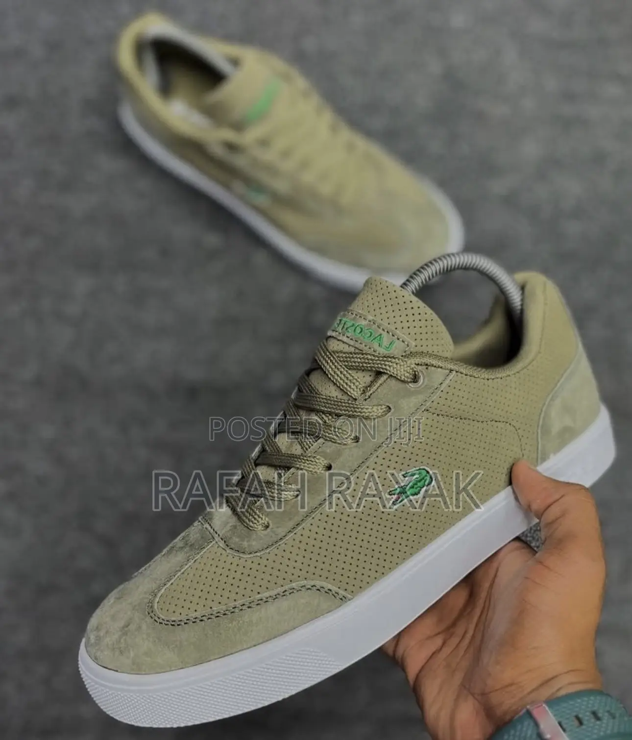 Original Classic Green/White Lacoste Smart Casual Sneakers