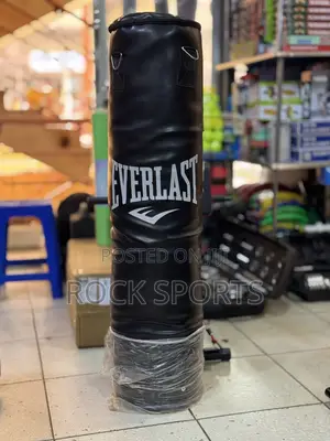 Punching Bag 4 Feet (Filled)