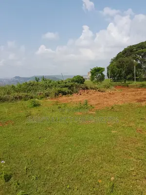 1 Acre and 15 Decimals for Sale in Seguku Hill 900M