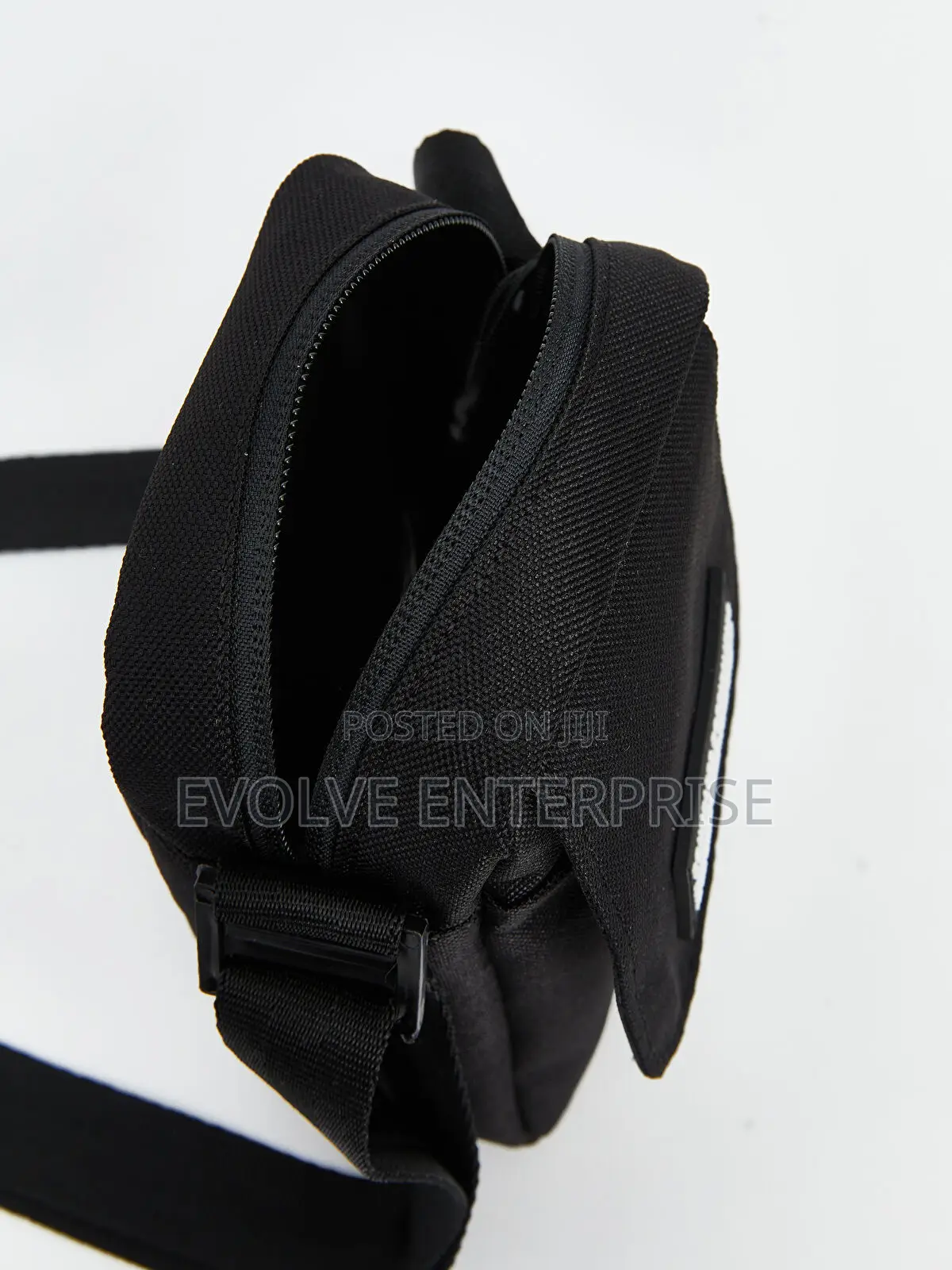 Text Printed Men's Sling Bag