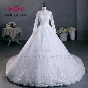 Brandnew Wedding Gown for Hire