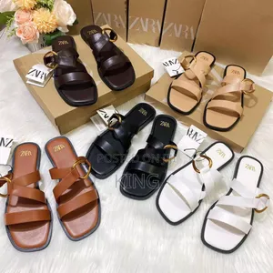 Trendy Ladies Flats