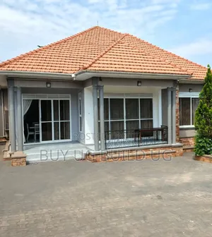 4bdrm Bungalow in Kira Mamelto Road for sale