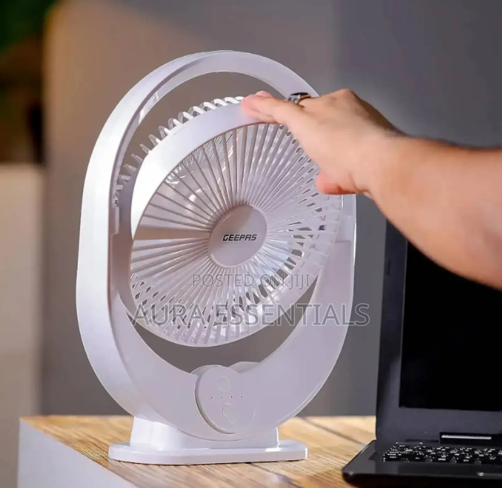Geepas 8" Rechargeable Fan With Led Light- Gf21120