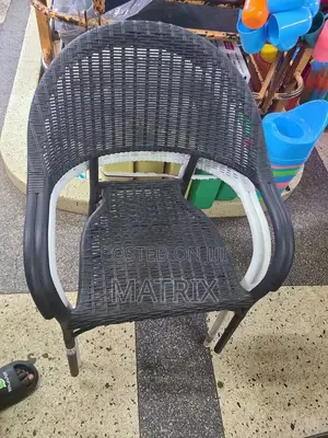 Multi Function Vip Chairs Good for Home and Restaurant