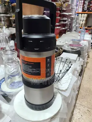 4 Litre Durable Vaccum Flask That Keeps Hot for Hours