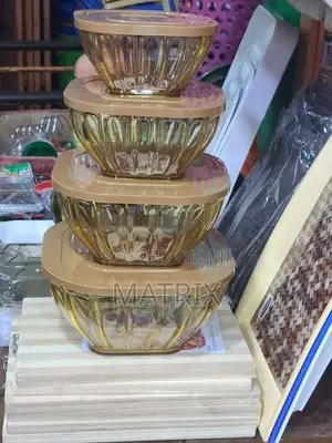 8pc Salad Bowls