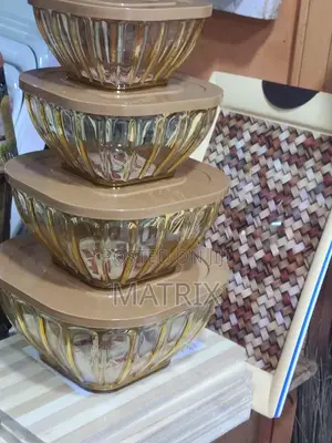 8pc Salad Bowls