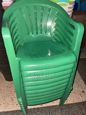 Arm Rest Plastic Chairs