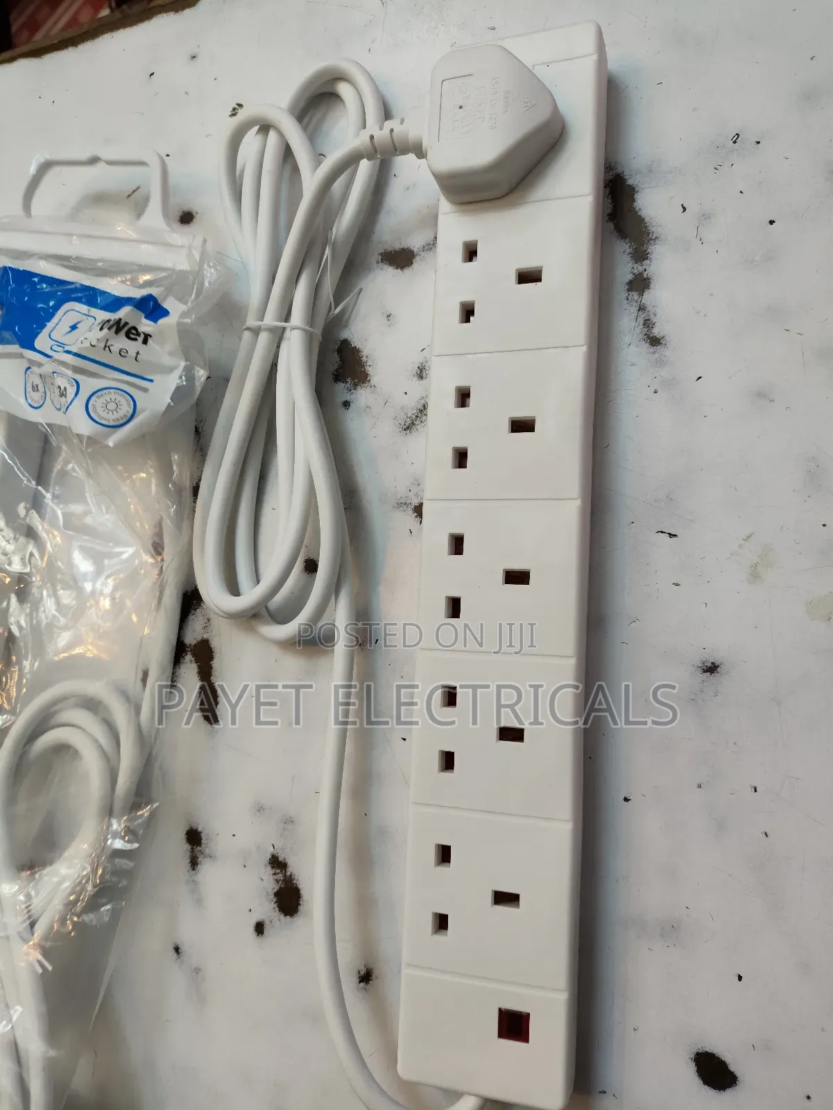 Status Original Power Extension Socket