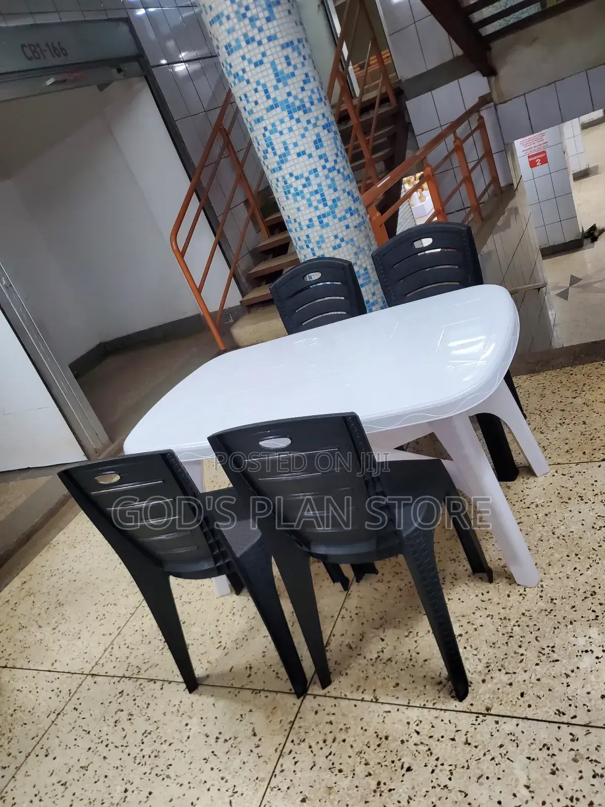 Restaurant Plastic Table 120cm ×60cm and Chairs