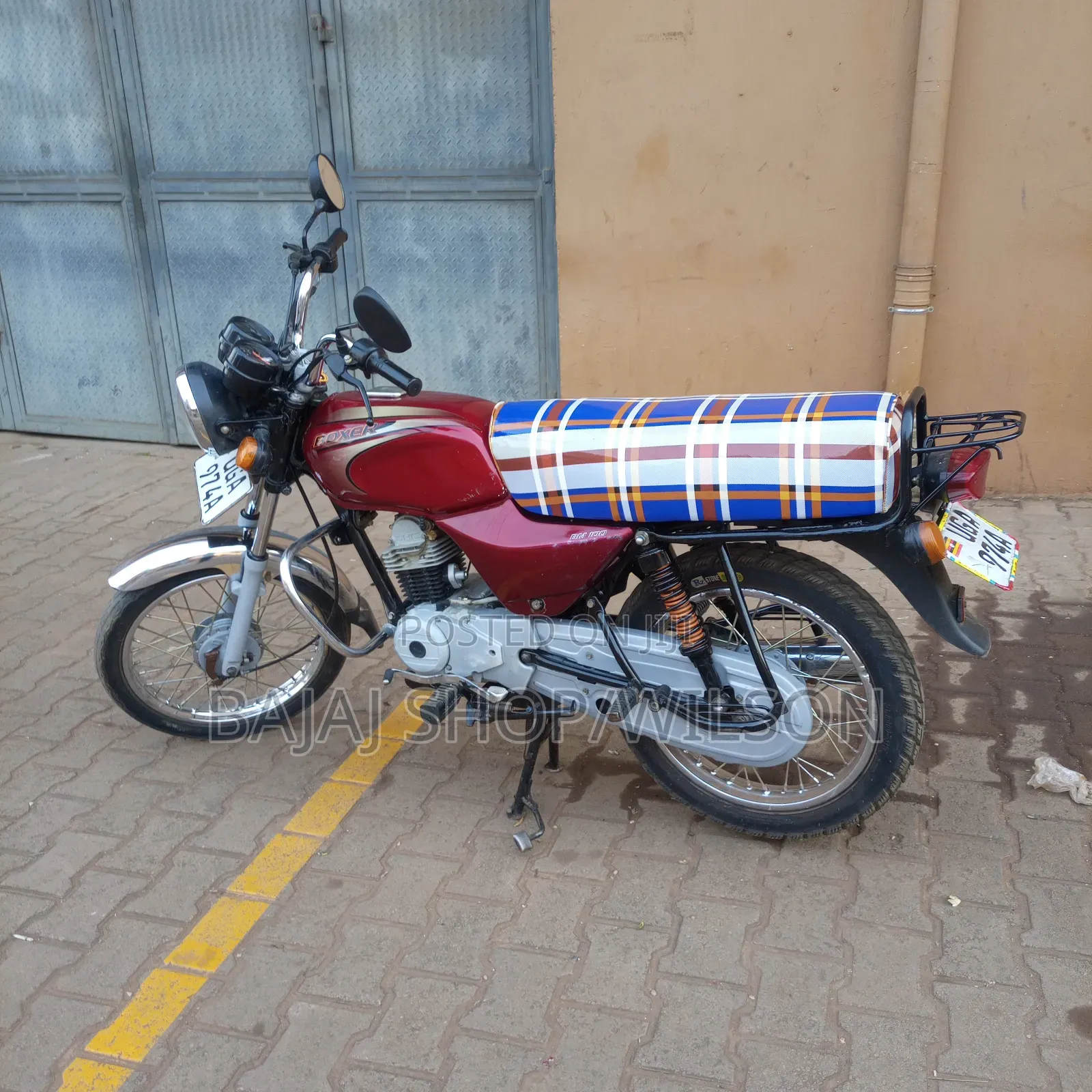Bajaj Boxer BM100ES 2024 Red