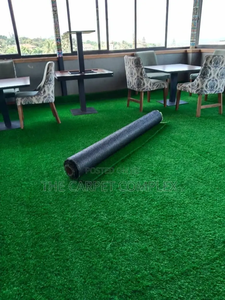 Hotel Grass Carpets Sqauremeter