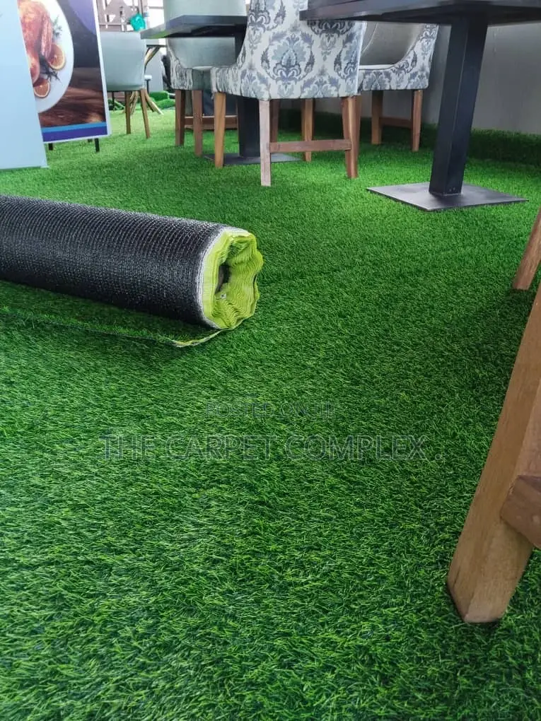 Artificial Grass Carpets Sqauremeter