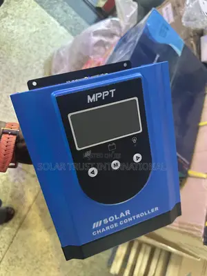 MPPT Charge Controller 40a