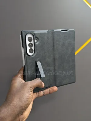 Fold 7 Premium Leather Cases