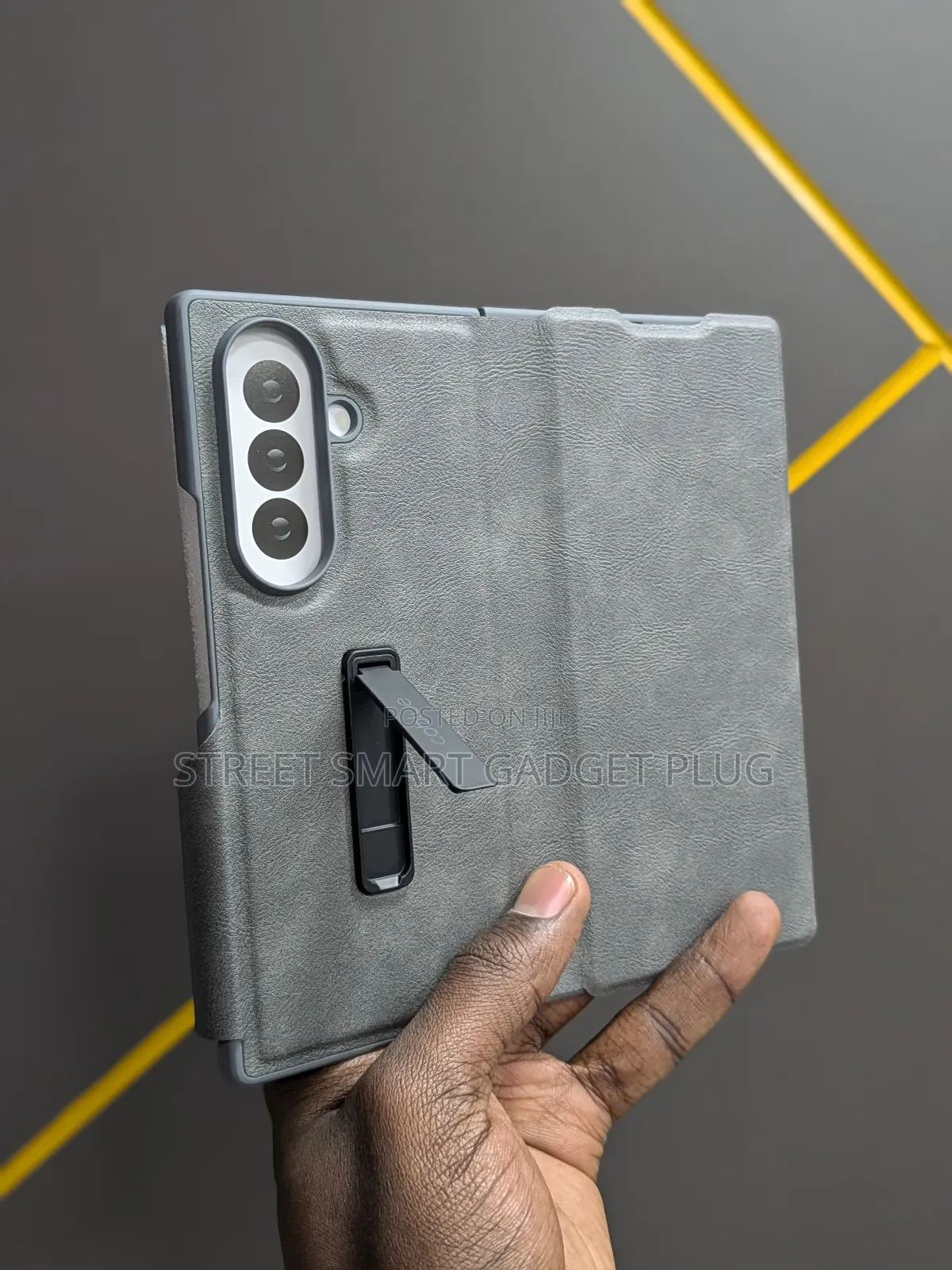 Fold 7 Premium Leather Cases