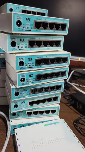 Mikrotik Router 750 Gr3