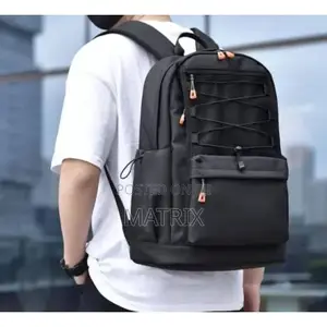 Well Designed Waterproof Backpack-Black