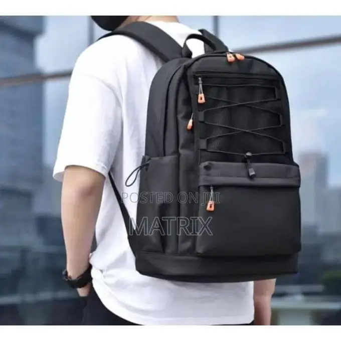 Well Designed Waterproof Backpack-Black