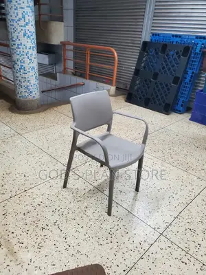 Camp Plastic Chairs Camp Plastic Chairs