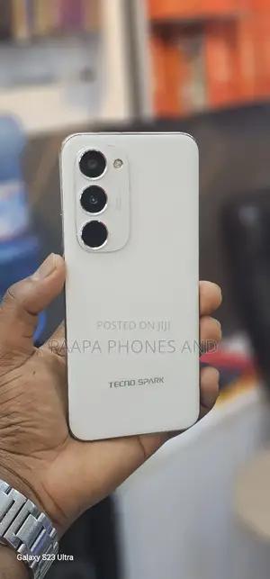 Tecno Spark 40 Pro+ 256 GB White