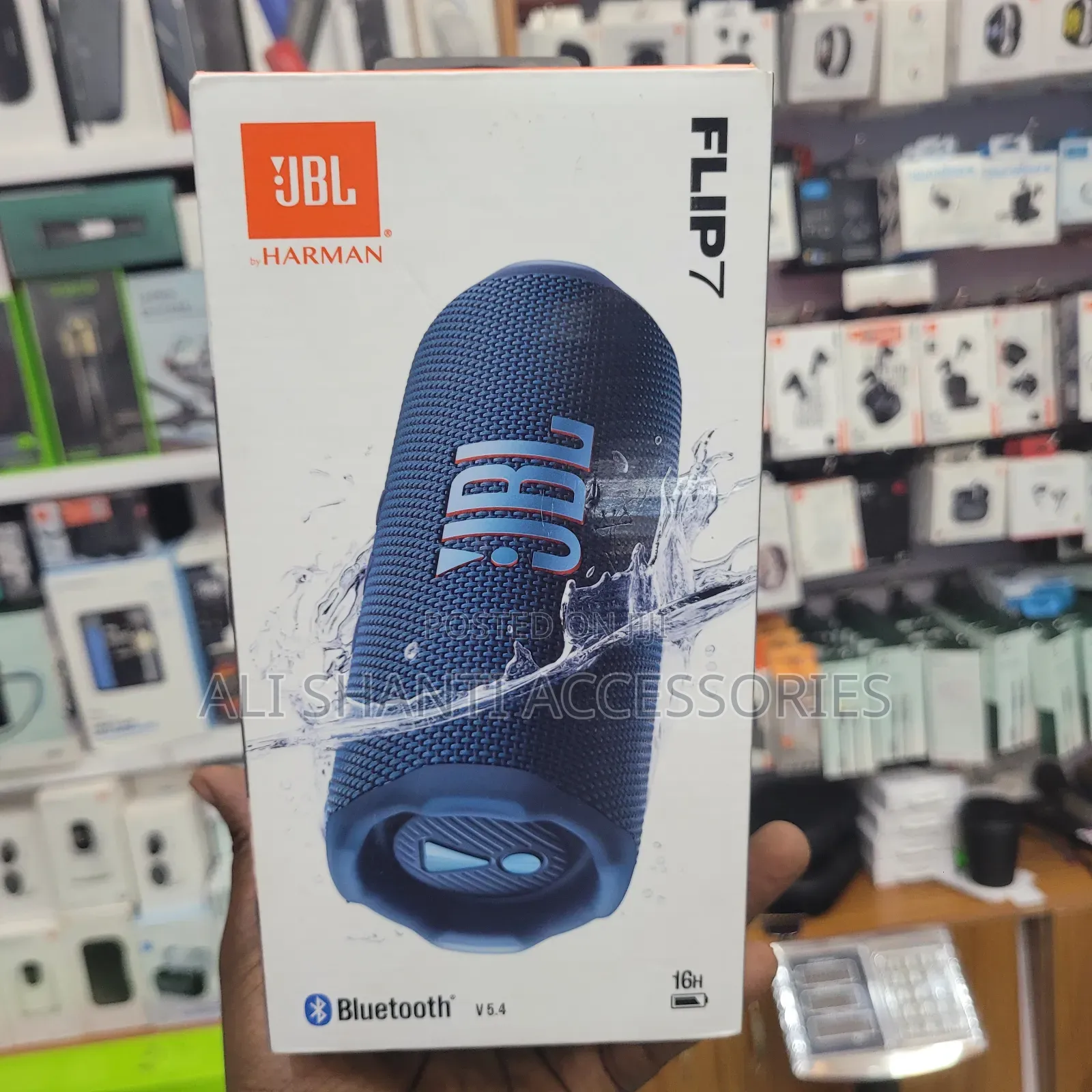 JBL Flip 7 Bluetooth Speaker