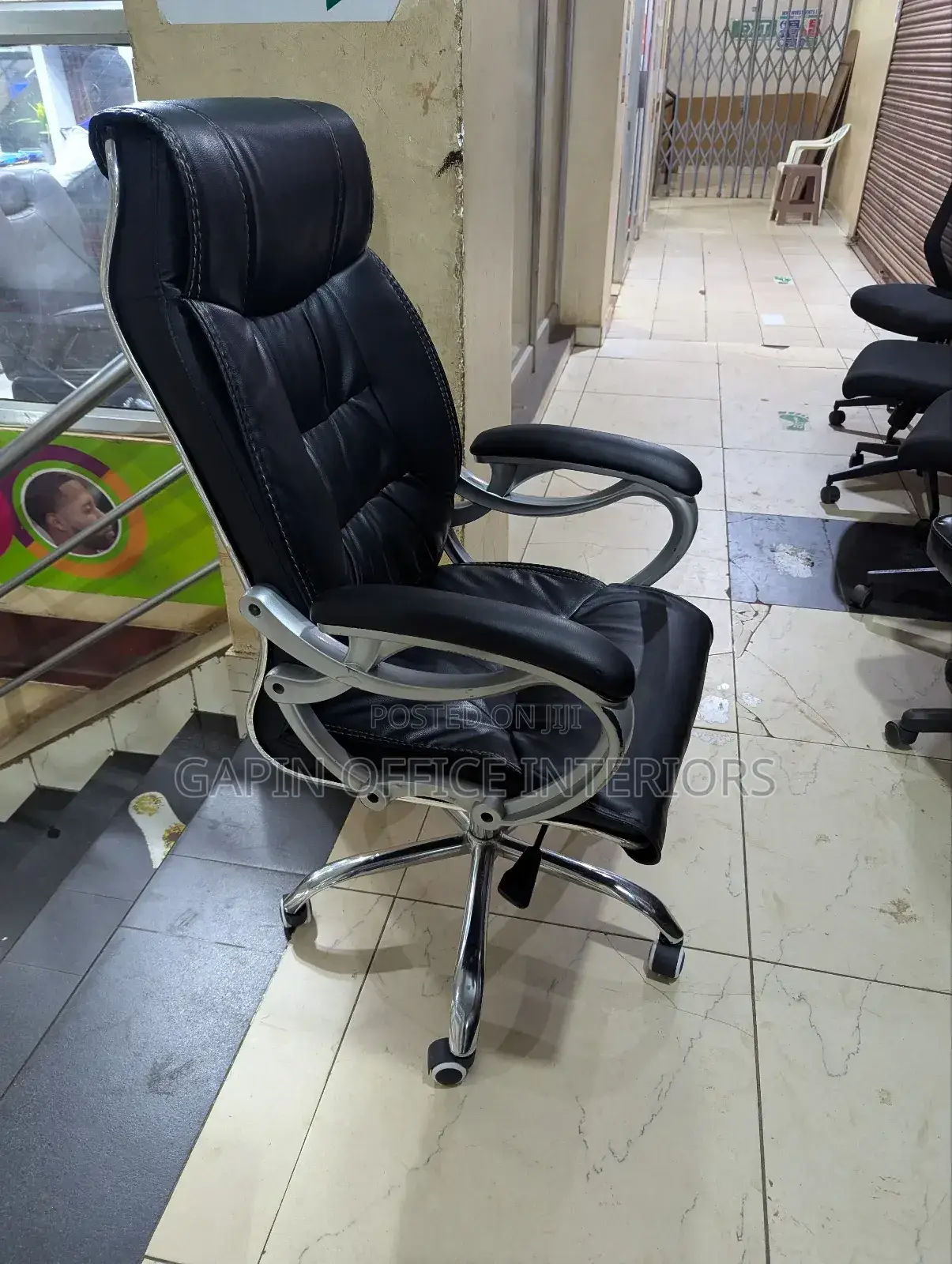 Scond Hand Long Back Office Chair