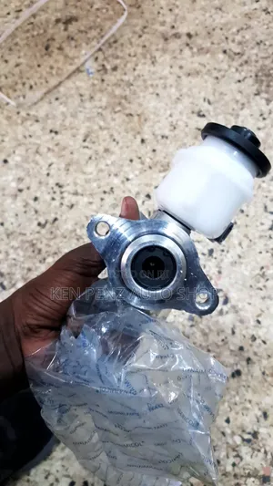 Corona Premio Super Master Cylinder
