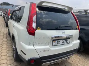 Nissan X-Trail 2011 White