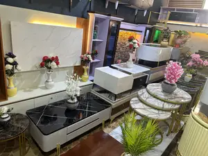 Modern Center Table Decor