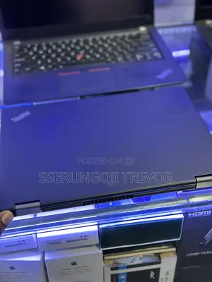 Laptop Lenovo Thinkpad T490s 16GB Intel Core I5 SSHD+SSD 512GB