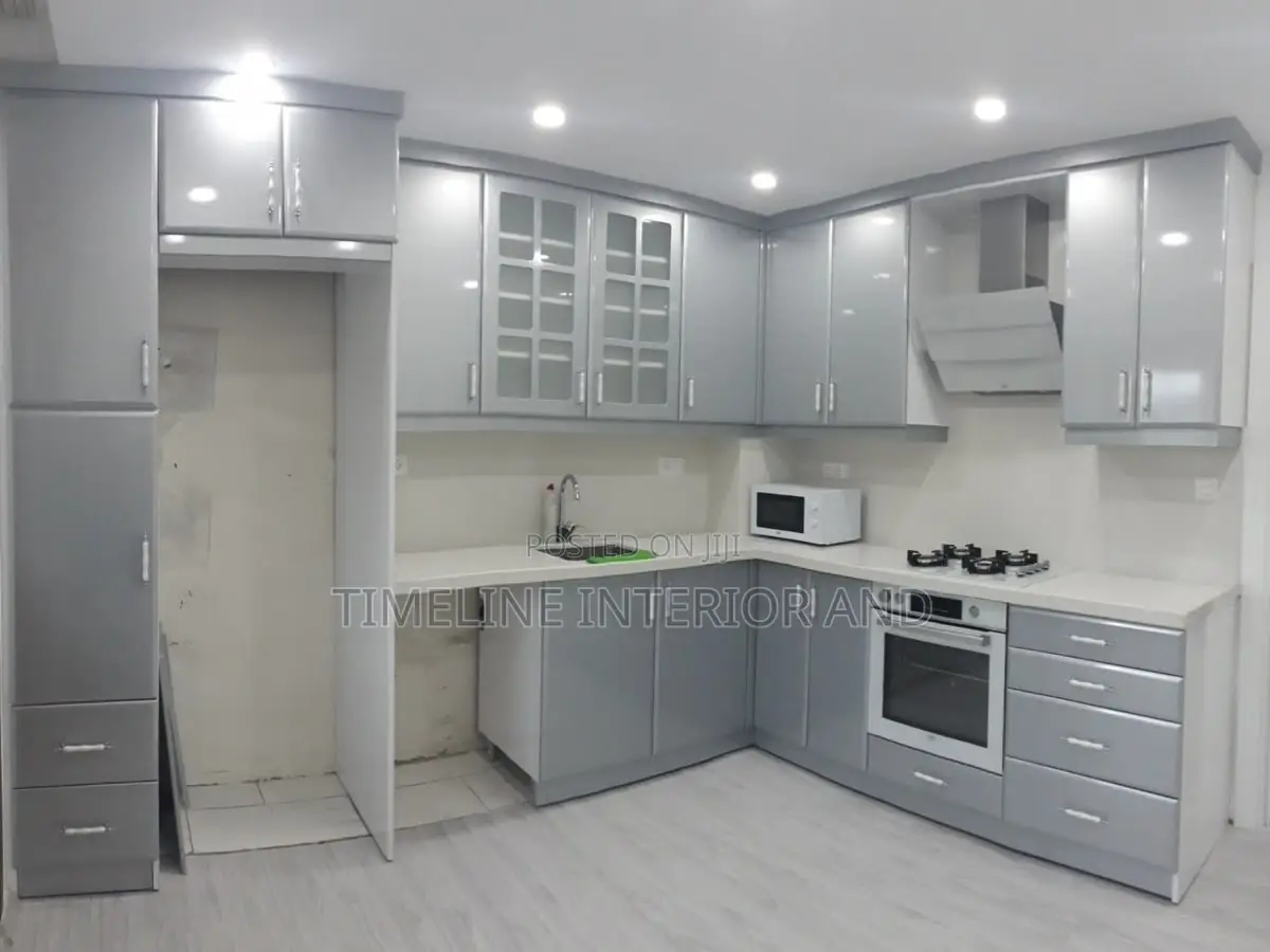 Kitchen Cabinets With Granite Tops
