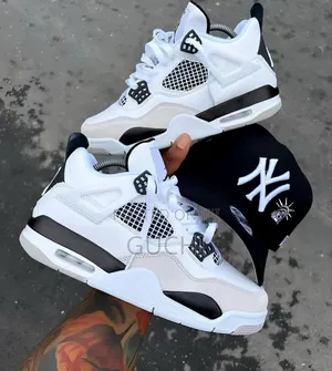 Jordan 4 White
