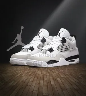 Jordan 4 White