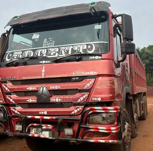 Sinotruck of 12 Tyres for Sale