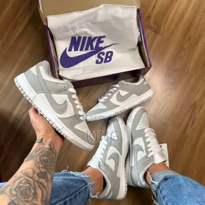 Grey Nike Sb Wolf Colour