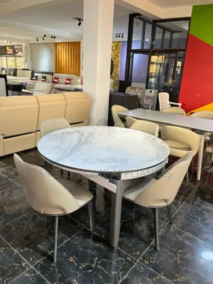 High End Table Dinning Table Set at 20% Discount Price Reductions