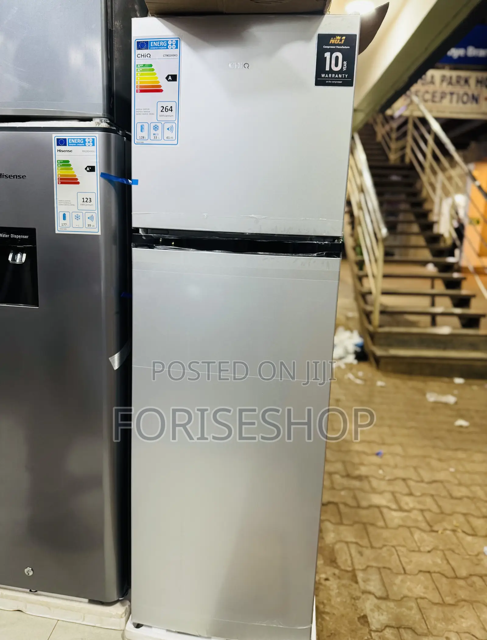 Chiq 220l Double Door Fridge