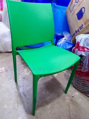 Portable Plastic Restaurant Chair