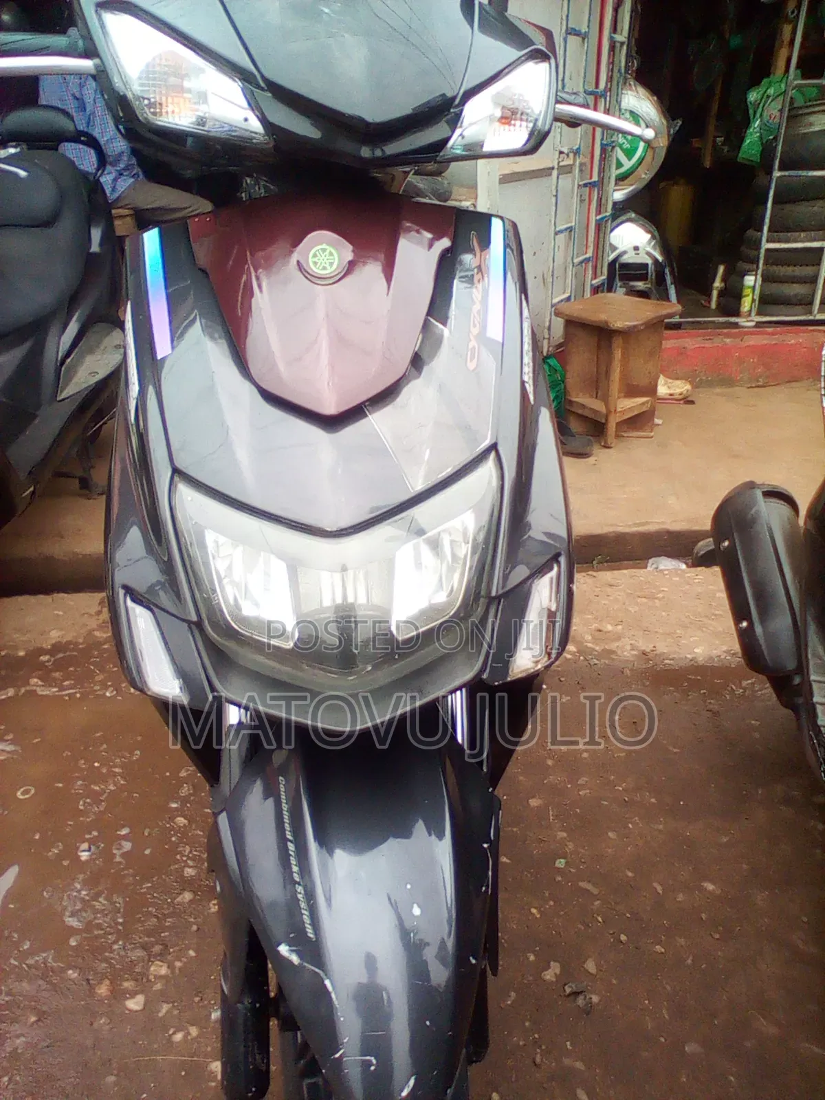 Yamaha Genesis 2019 Black