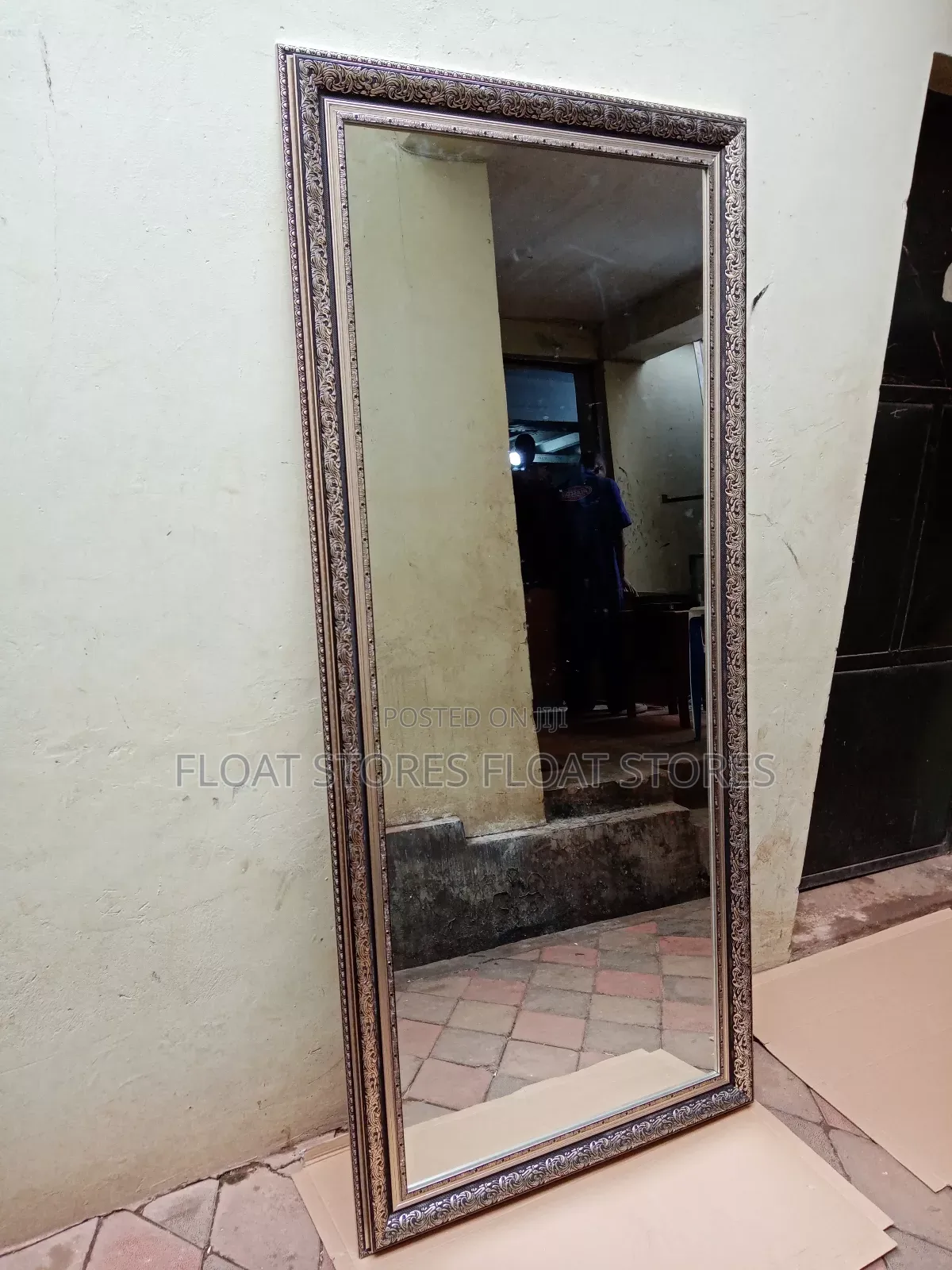 Designed Flame Dressing Mirror
