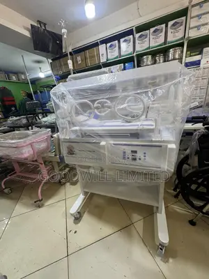 Infant Incubator