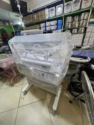 Infant Incubator